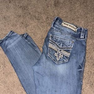 Rock revivals size 32
